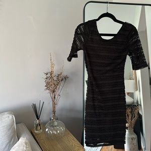 Great dress scoop in the back